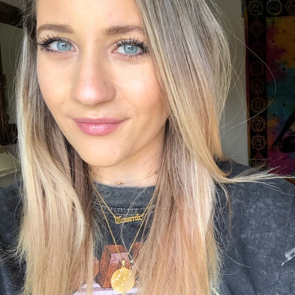 Meet your Posher, Sam - Picture 1 of 1